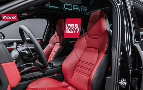 Porsche Cayenne III, 2025 год, 16 900 000 рублей, 18 фотография