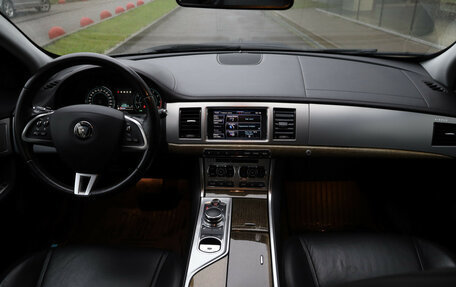 Jaguar XF I рестайлинг, 2015 год, 2 249 000 рублей, 9 фотография