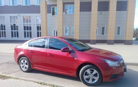 Chevrolet Cruze II, 2010 год, 780 000 рублей, 2 фотография