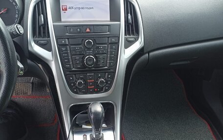 Opel Astra J, 2013 год, 880 000 рублей, 9 фотография