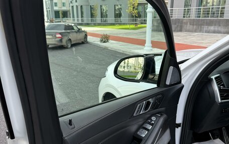 BMW X7, 2021 год, 7 500 000 рублей, 17 фотография