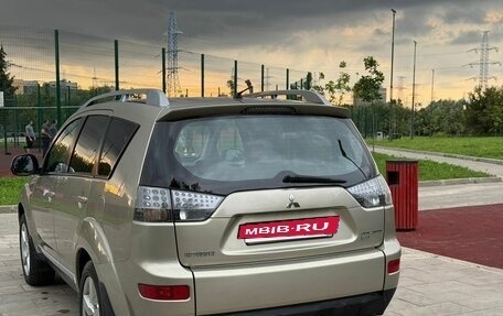 Mitsubishi Outlander III рестайлинг 3, 2006 год, 1 000 000 рублей, 4 фотография