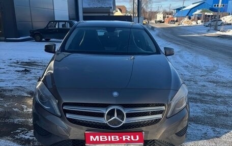 Mercedes-Benz A-Класс, 2013 год, 1 450 000 рублей, 1 фотография