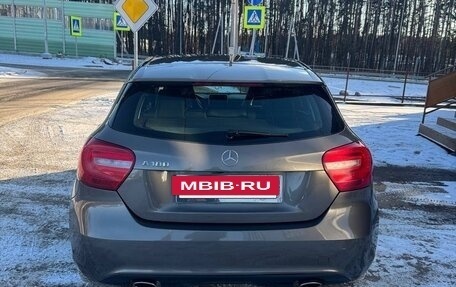 Mercedes-Benz A-Класс, 2013 год, 1 450 000 рублей, 3 фотография