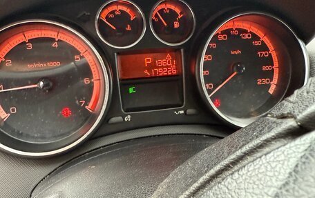 Peugeot 408 I рестайлинг, 2014 год, 490 000 рублей, 16 фотография