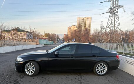 BMW 5 серия, 2010 год, 1 650 000 рублей, 3 фотография