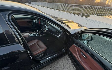 BMW 5 серия, 2010 год, 1 650 000 рублей, 13 фотография