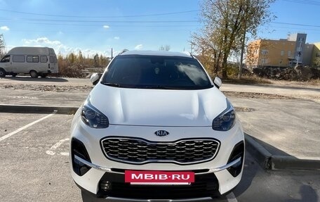 KIA Sportage IV рестайлинг, 2020 год, 2 700 000 рублей, 2 фотография
