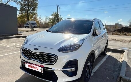 KIA Sportage IV рестайлинг, 2020 год, 2 700 000 рублей, 3 фотография