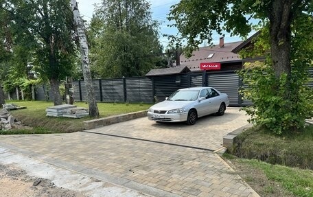 Toyota Camry, 2000 год, 550 000 рублей, 16 фотография