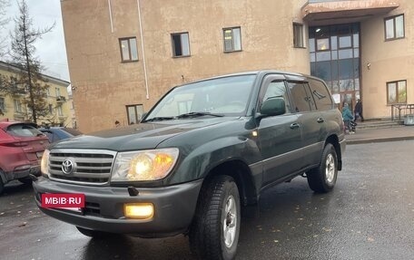 Toyota Land Cruiser 100 рестайлинг 2, 1998 год, 1 550 000 рублей, 2 фотография