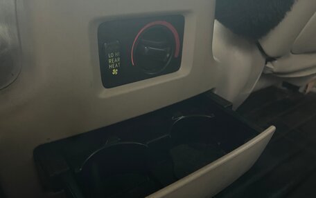 Toyota Land Cruiser 100 рестайлинг 2, 1998 год, 1 550 000 рублей, 12 фотография