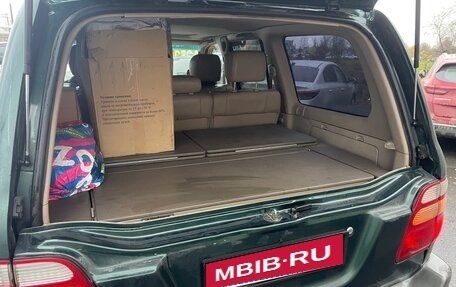 Toyota Land Cruiser 100 рестайлинг 2, 1998 год, 1 550 000 рублей, 13 фотография