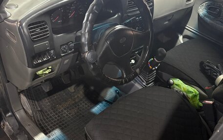 KIA Sportage IV рестайлинг, 2001 год, 370 000 рублей, 16 фотография