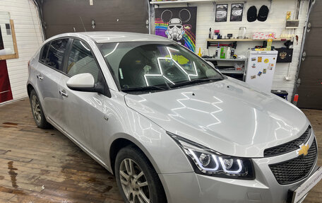 Chevrolet Cruze II, 2012 год, 690 000 рублей, 3 фотография
