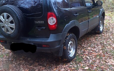 Chevrolet Niva I рестайлинг, 2011 год, 450 000 рублей, 6 фотография