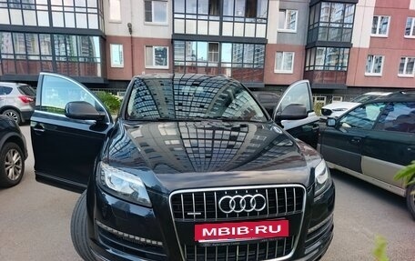 Audi Q7, 2013 год, 2 500 000 рублей, 4 фотография