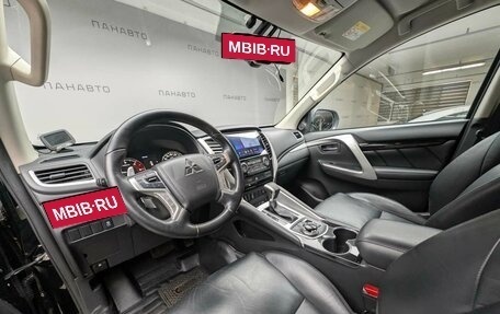 Mitsubishi Pajero Sport III рестайлинг, 2020 год, 3 149 000 рублей, 10 фотография