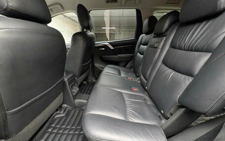 Mitsubishi Pajero Sport III рестайлинг, 2020 год, 3 149 000 рублей, 11 фотография