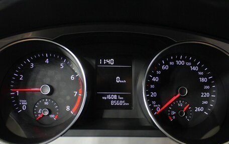 Volkswagen Jetta VI, 2017 год, 1 356 000 рублей, 18 фотография