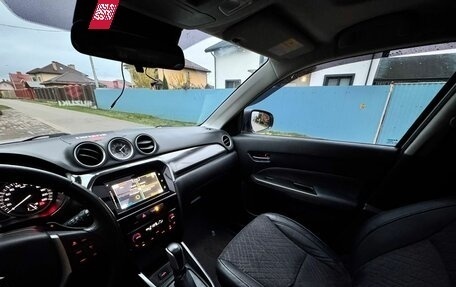 Suzuki Vitara II рестайлинг, 2019 год, 3 100 000 рублей, 17 фотография