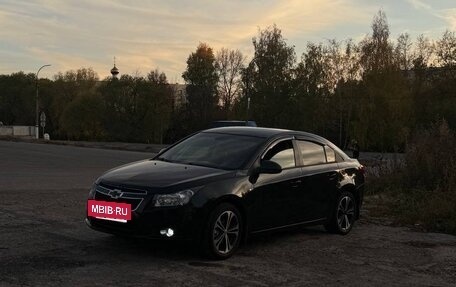 Chevrolet Cruze II, 2011 год, 650 000 рублей, 6 фотография
