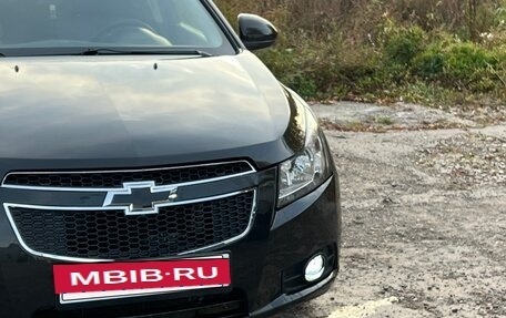 Chevrolet Cruze II, 2011 год, 650 000 рублей, 10 фотография