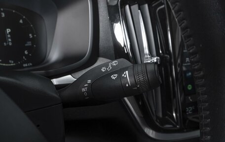 Volvo V60 II, 2018 год, 2 594 000 рублей, 18 фотография