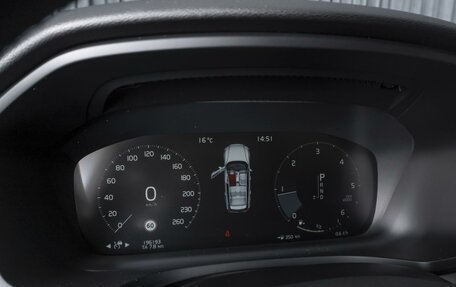 Volvo V60 II, 2018 год, 2 594 000 рублей, 22 фотография