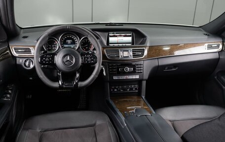 Mercedes-Benz E-Класс, 2013 год, 2 299 000 рублей, 7 фотография
