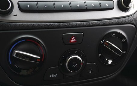 Hyundai Solaris II рестайлинг, 2018 год, 1 269 000 рублей, 16 фотография