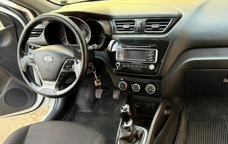 KIA Rio III рестайлинг, 2016 год, 630 000 рублей, 2 фотография