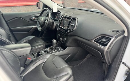 Jeep Cherokee, 2018 год, 1 700 000 рублей, 12 фотография