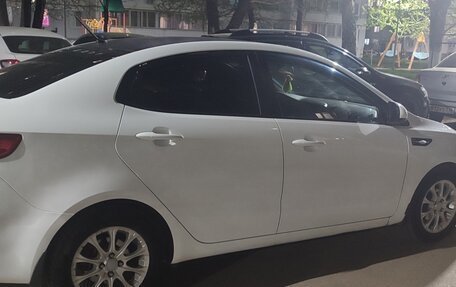 KIA Rio III рестайлинг, 2015 год, 1 070 000 рублей, 3 фотография