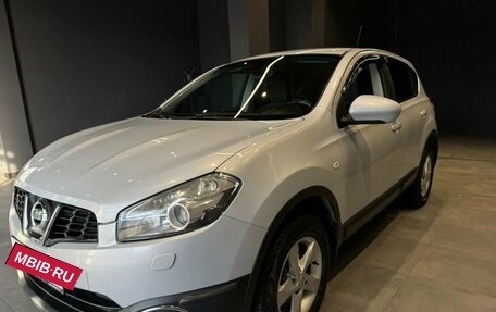 Nissan Qashqai, 2011 год, 1 035 000 рублей, 2 фотография