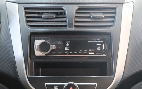 Hyundai Solaris II рестайлинг, 2014 год, 769 000 рублей, 11 фотография