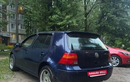 Volkswagen Golf IV, 2000 год, 400 000 рублей, 2 фотография