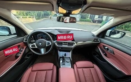 BMW 3 серия, 2022 год, 2 990 932 рублей, 9 фотография