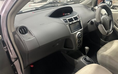 Toyota Vitz, 2010 год, 700 000 рублей, 11 фотография