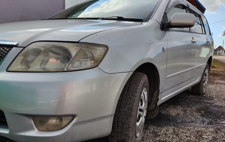 Toyota Corolla, 2005 год, 685 000 рублей, 2 фотография