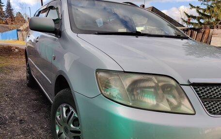 Toyota Corolla, 2005 год, 685 000 рублей, 1 фотография