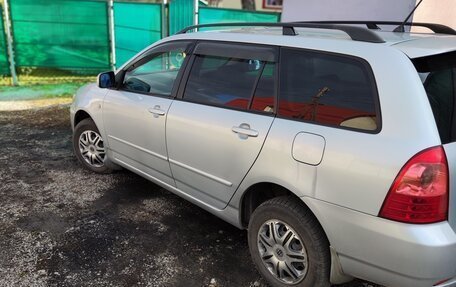 Toyota Corolla, 2005 год, 685 000 рублей, 10 фотография