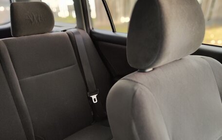 Toyota Corolla, 2005 год, 685 000 рублей, 9 фотография