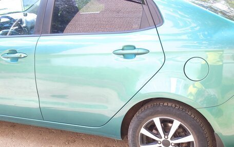 KIA Rio III рестайлинг, 2011 год, 685 000 рублей, 1 фотография