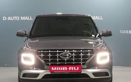 Hyundai Venue I, 2022 год, 1 200 000 рублей, 2 фотография