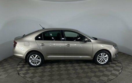 Skoda Rapid I, 2019 год, 1 700 000 рублей, 4 фотография