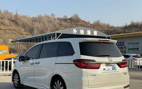 Honda Odyssey IV, 2022 год, 2 536 000 рублей, 2 фотография