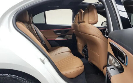 Mercedes-Benz E-Класс, 2024 год, 5 100 000 рублей, 8 фотография