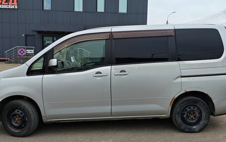 Nissan Serena III, 2006 год, 696 000 рублей, 2 фотография