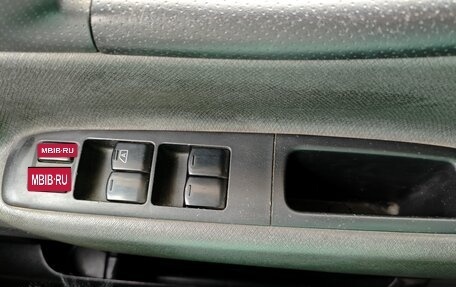 Nissan Serena III, 2006 год, 696 000 рублей, 8 фотография